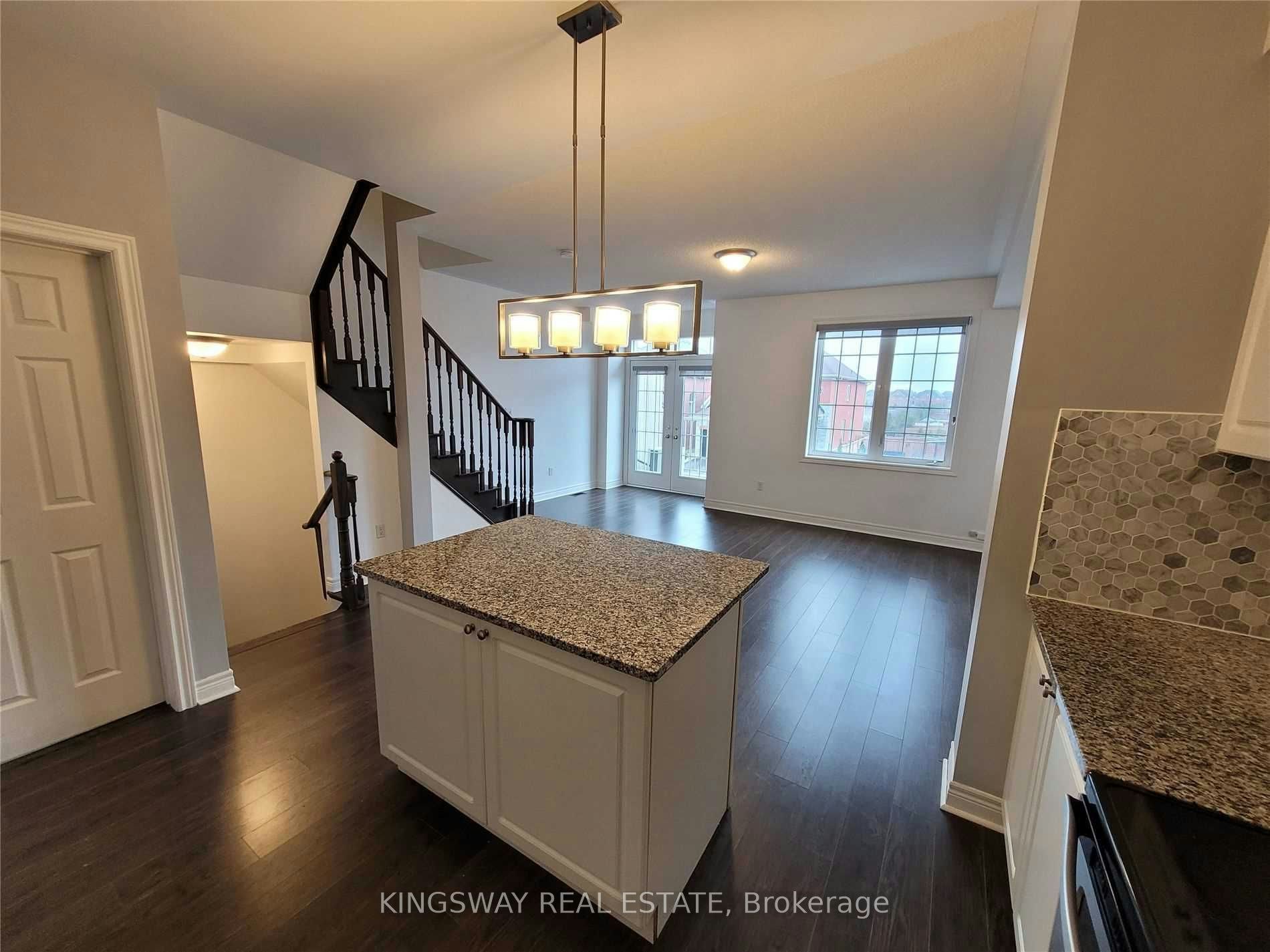 1172 Durno Court, Milton, ON, L9T 8P6 - 4