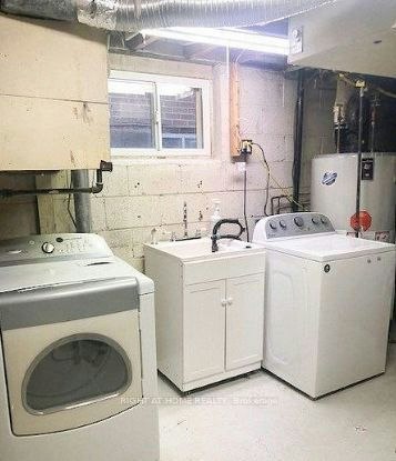 5 Wanita Road, Mississauga, ON, L5G 1A9 - 16