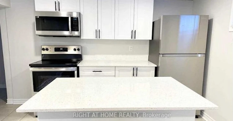 5 Wanita Road, Mississauga, ON, L5G 1A9 - 9