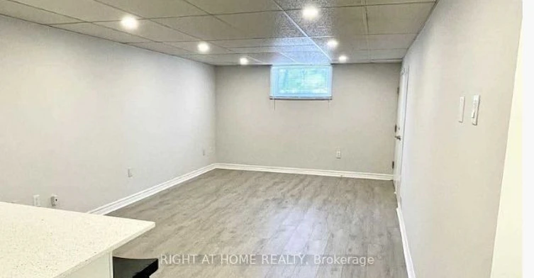 5 Wanita Road, Mississauga, ON, L5G 1A9 - 6