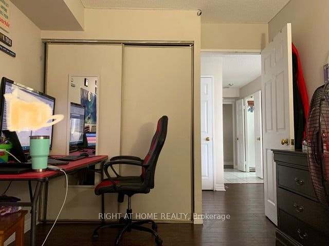 811-50 Kingsbridge Garden Circle, Mississauga, ON, L5R 1Y2 - 12