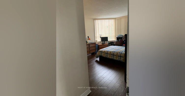 811-50 Kingsbridge Garden Circle, Mississauga, ON, L5R 1Y2 - 13