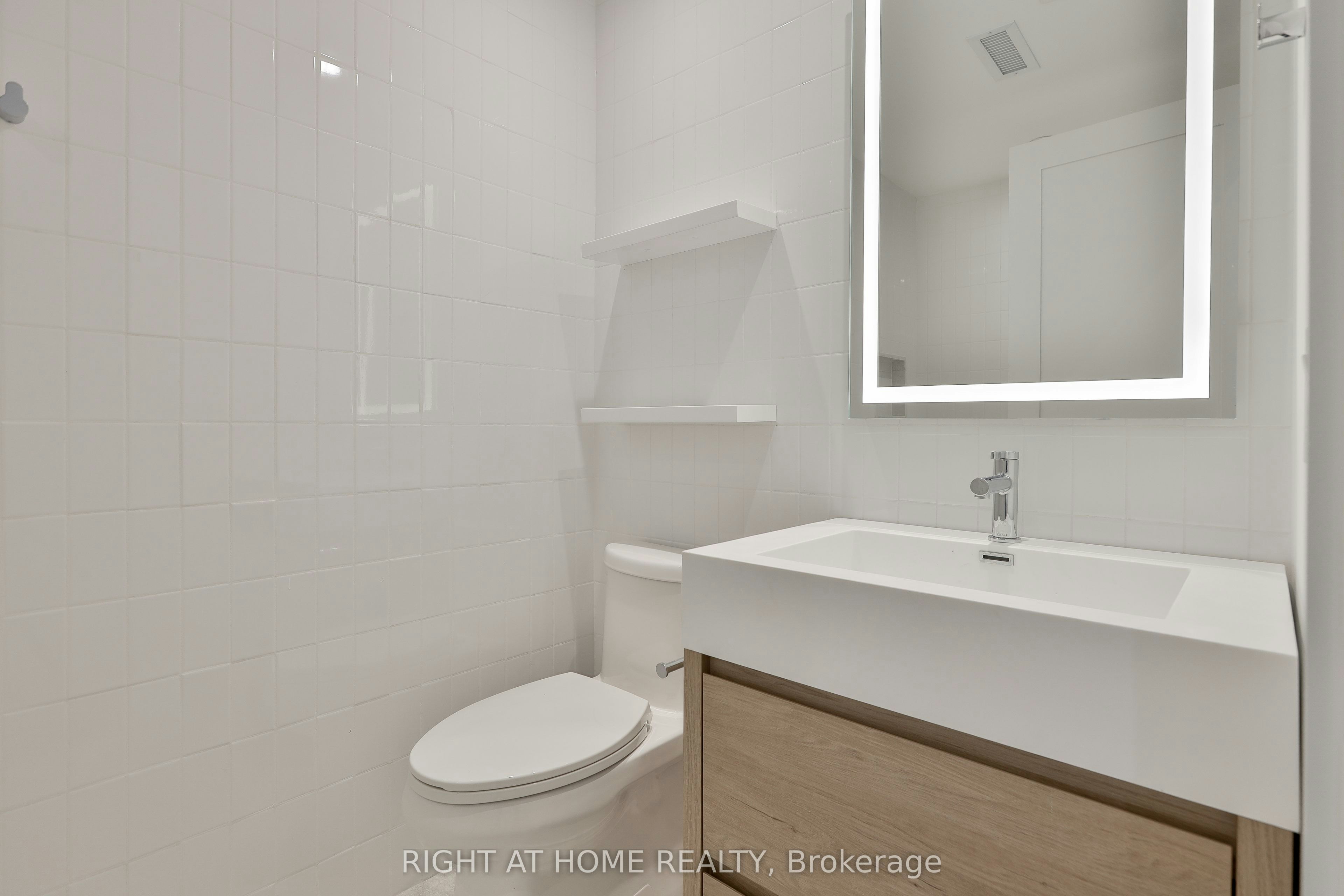1-Main Floor-266 Indian Grove, Toronto, ON, M6P 2H5 - 8