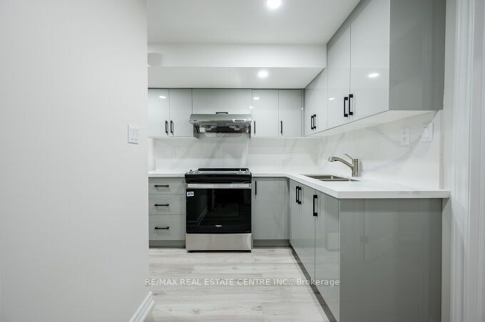 18 Vestry Way, Brampton, ON, L6P 4N8 - 19