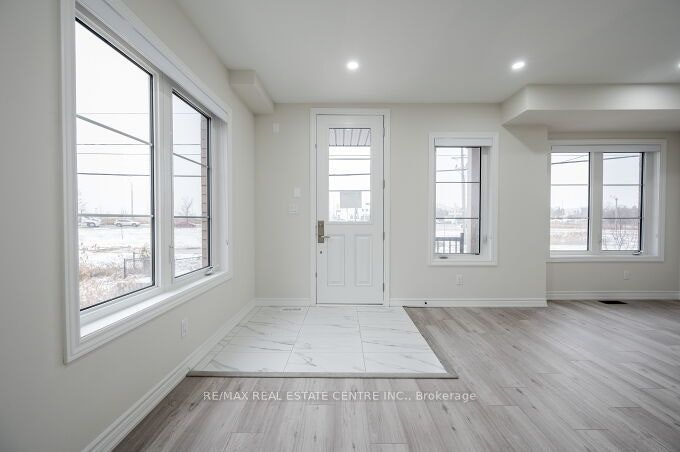 18 Vestry Way, Brampton, ON, L6P 4N8 - 8