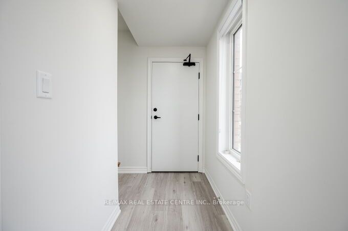 18 Vestry Way, Brampton, ON, L6P 4N8 - 13