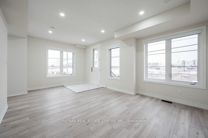 18 Vestry Way, Brampton, ON, L6P 4N8 - 9
