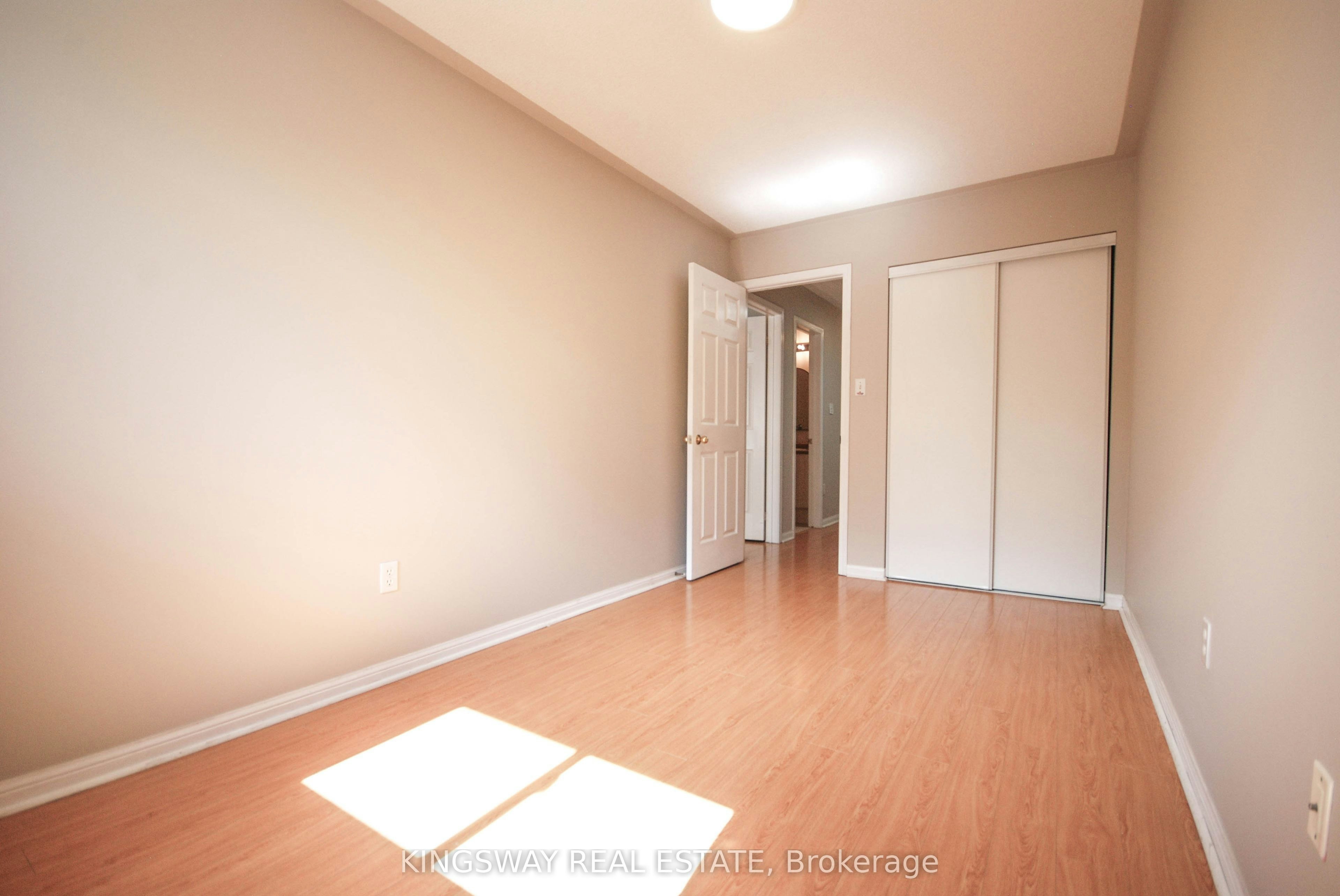 610 Angela Court, Burlington, ON, L7L 7A4 - 23