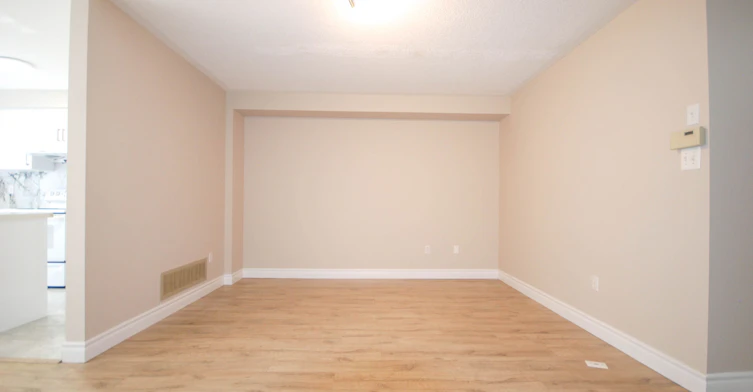 610 Angela Court, Burlington, ON, L7L 7A4 - 13