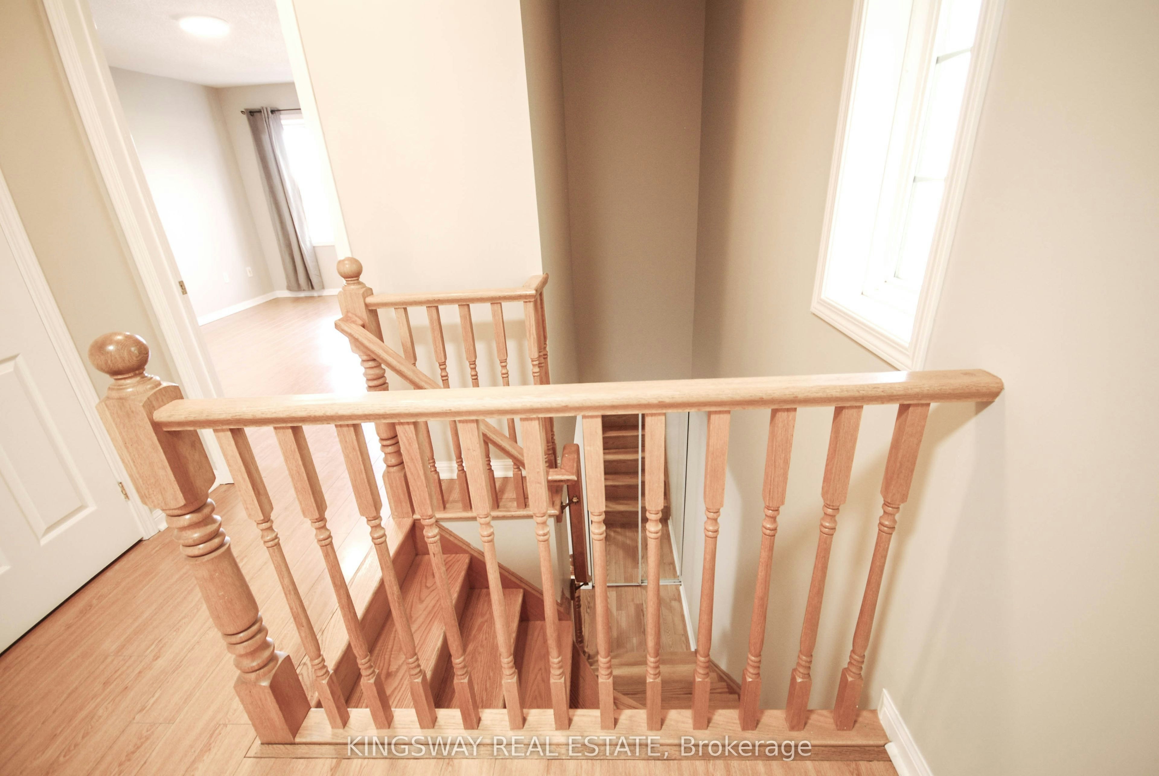 610 Angela Court, Burlington, ON, L7L 7A4 - 16