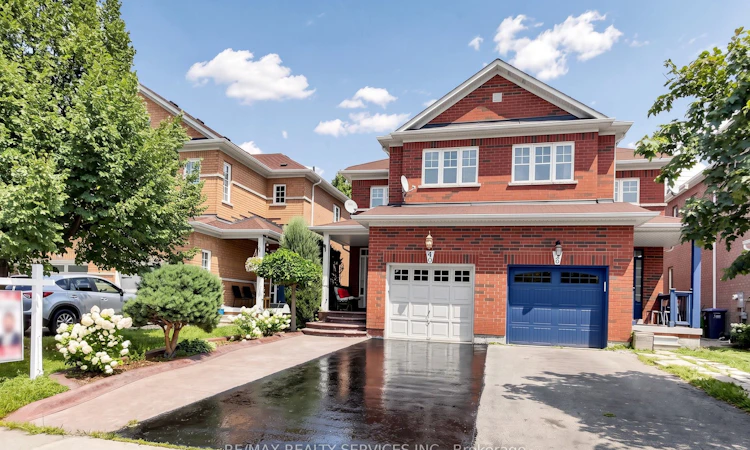 50 Rocky Point Crescent
