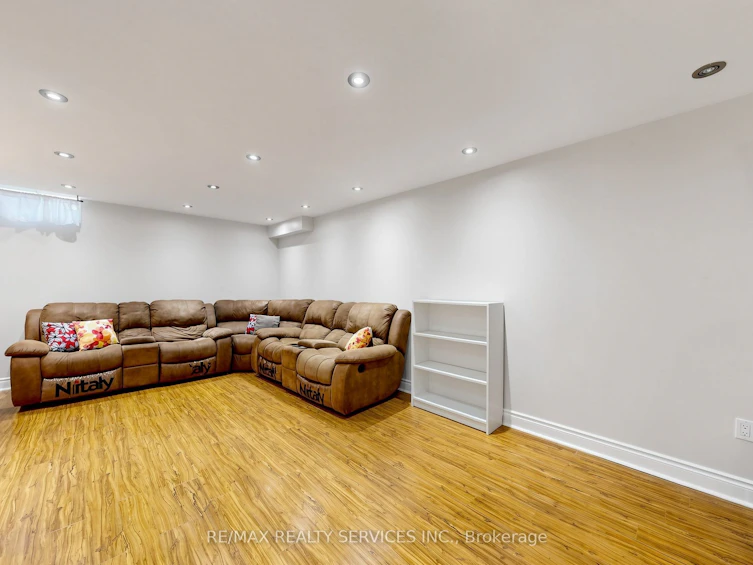 50 Rocky Point Crescent, Brampton, ON, L6V 4R7 - 39