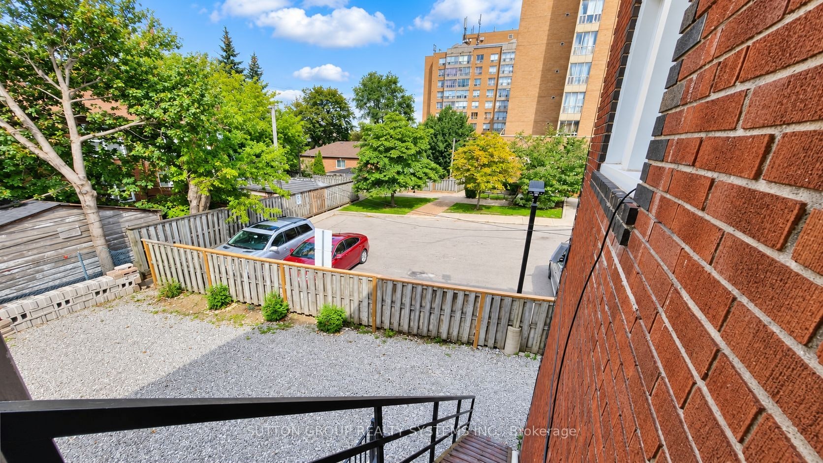 2nd Floor-616 Rogers Road, Toronto, ON, M6M 1B8 - 9