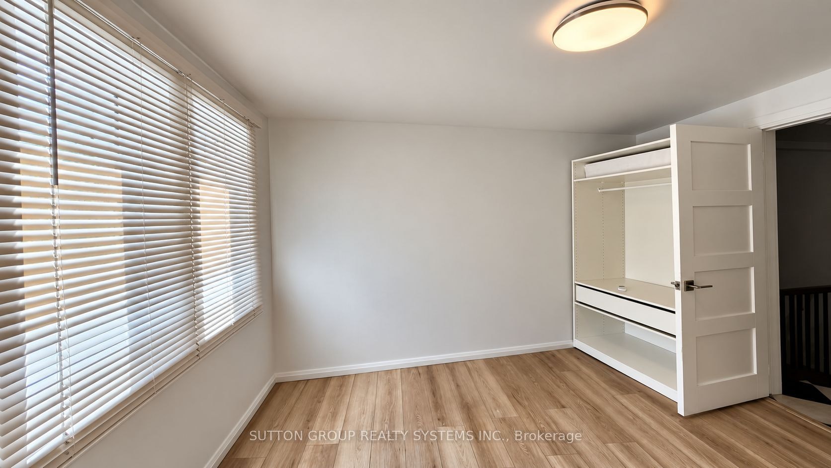2nd Floor-616 Rogers Road, Toronto, ON, M6M 1B8 - 6