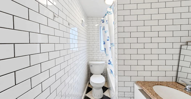 2nd Floor-616 Rogers Road, Toronto, ON, M6M 1B8 - 7