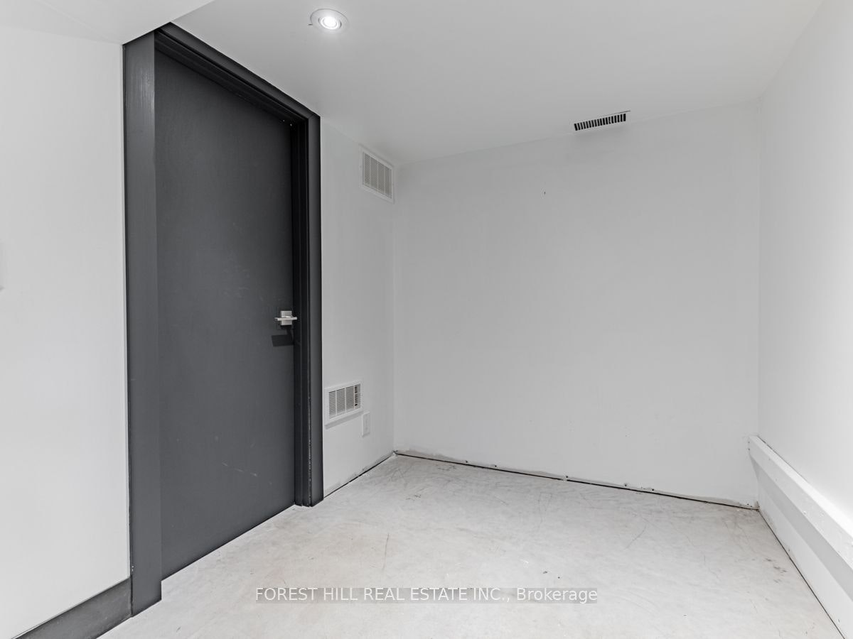 Lower-18 Sunnybrae Crescent, Toronto, ON, M6W 4W5 - 18