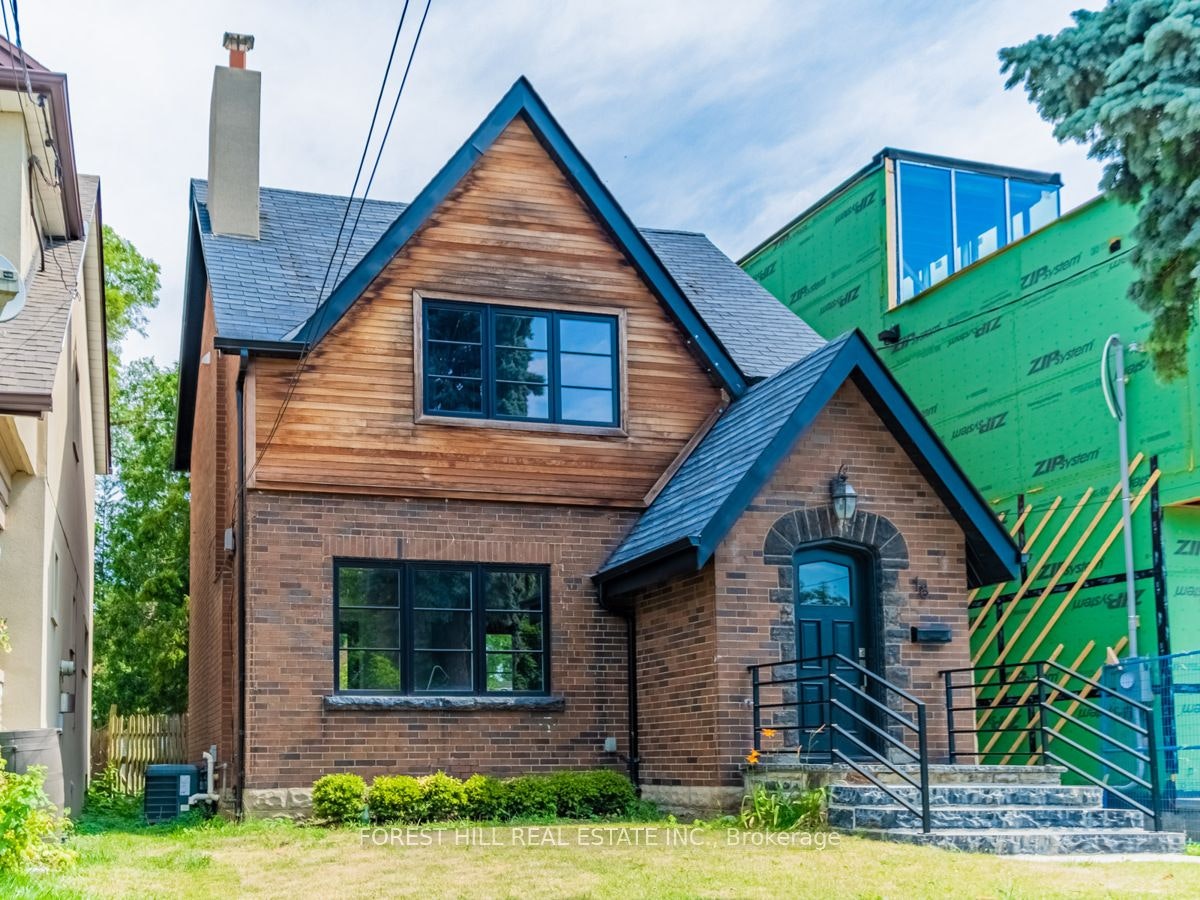 Lower-18 Sunnybrae Crescent, Toronto, ON, M6W 4W5