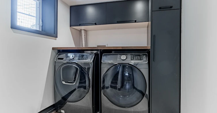Lower-18 Sunnybrae Crescent, Toronto, ON, M6W 4W5 - 26
