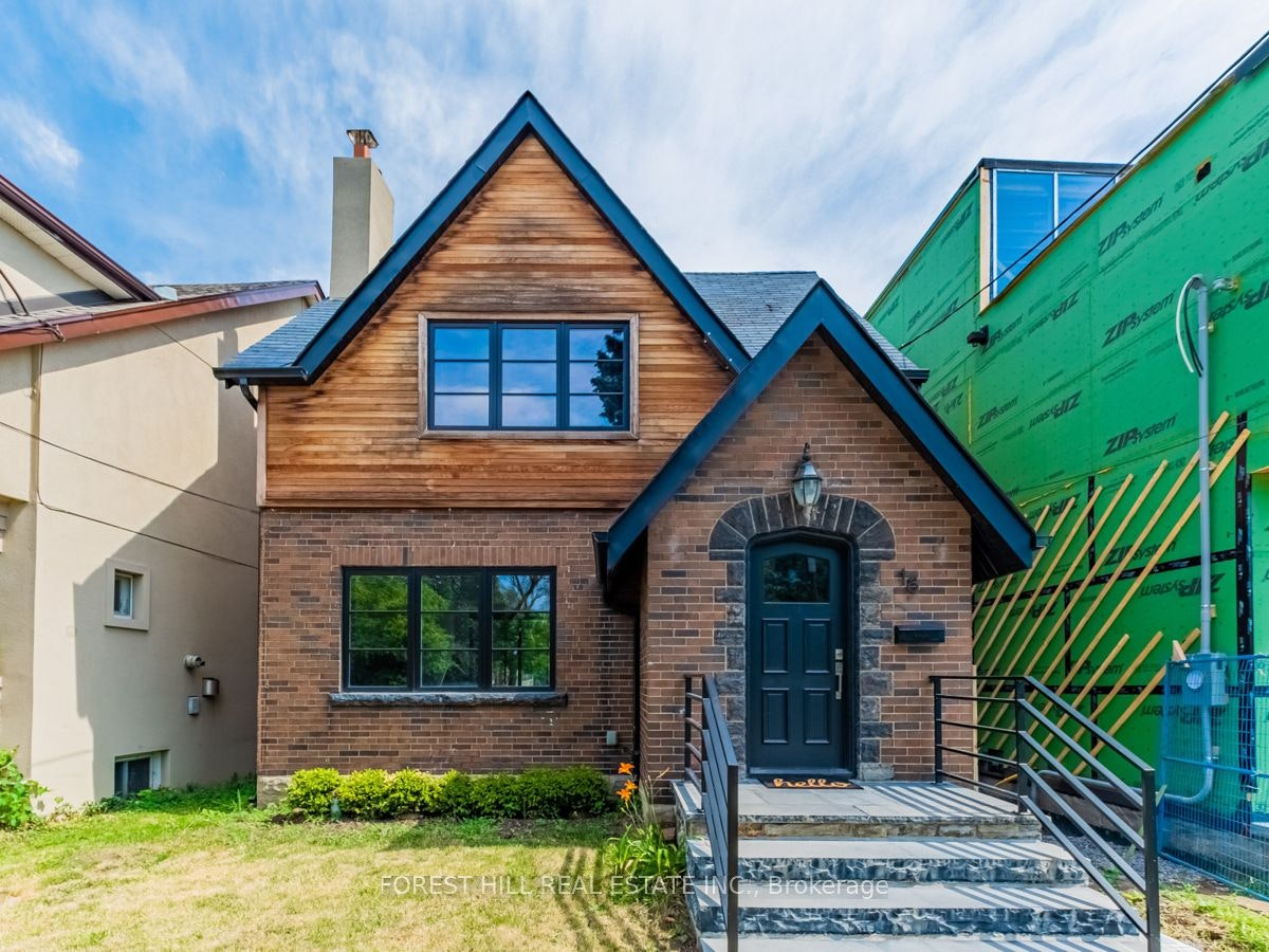 Lower-18 Sunnybrae Crescent, Toronto, ON, M6W 4W5 - 2