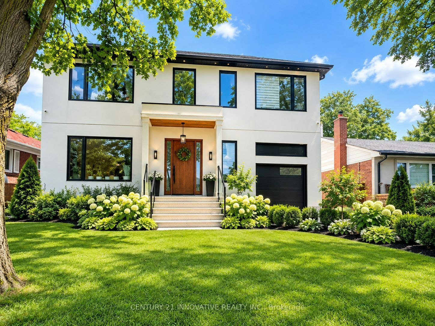 45 Paulart Drive, Toronto, ON, M9B 3V6
