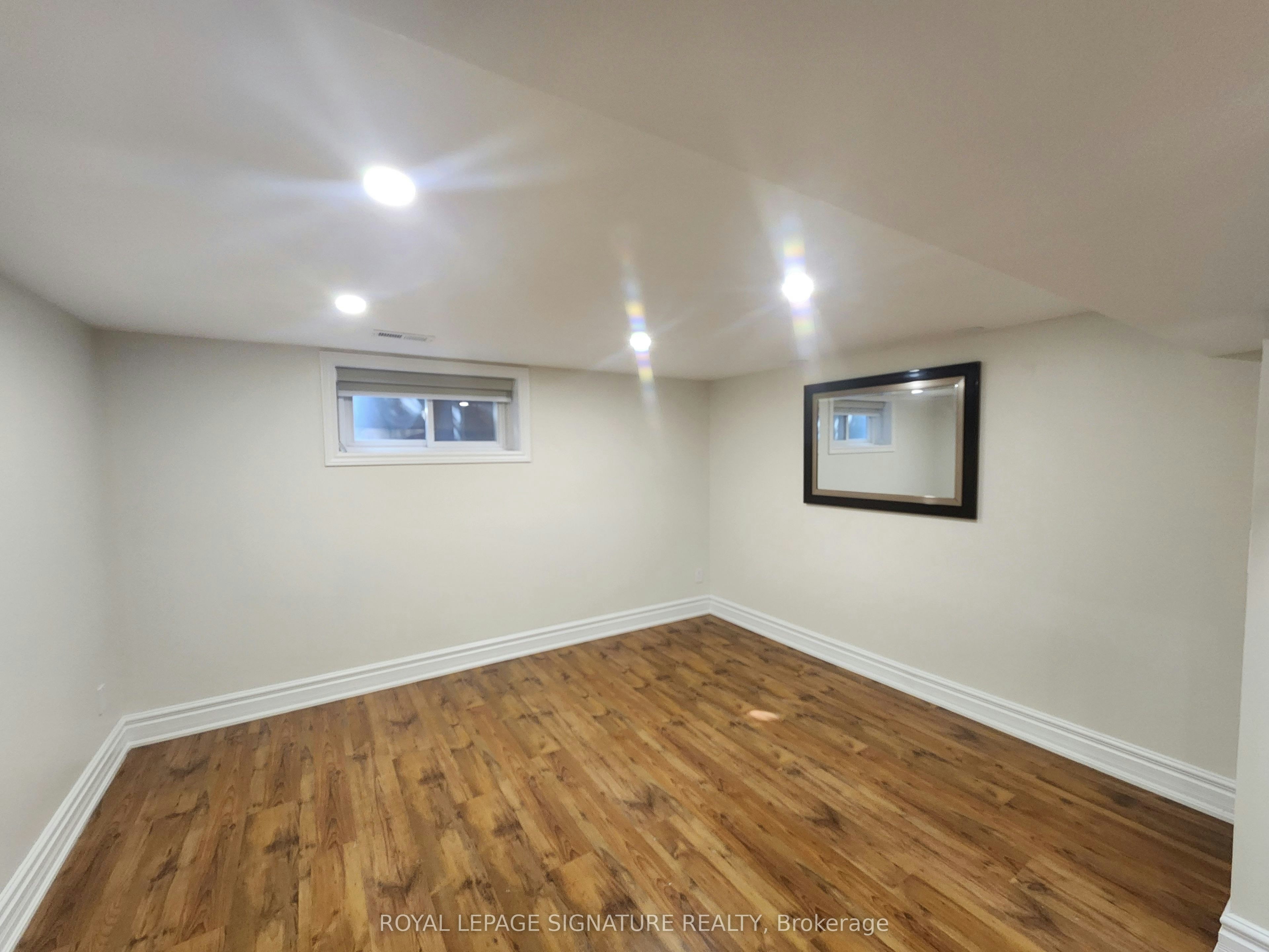 35 Summitcrest Drive, Toronto, ON, M9P 1H1 - 16
