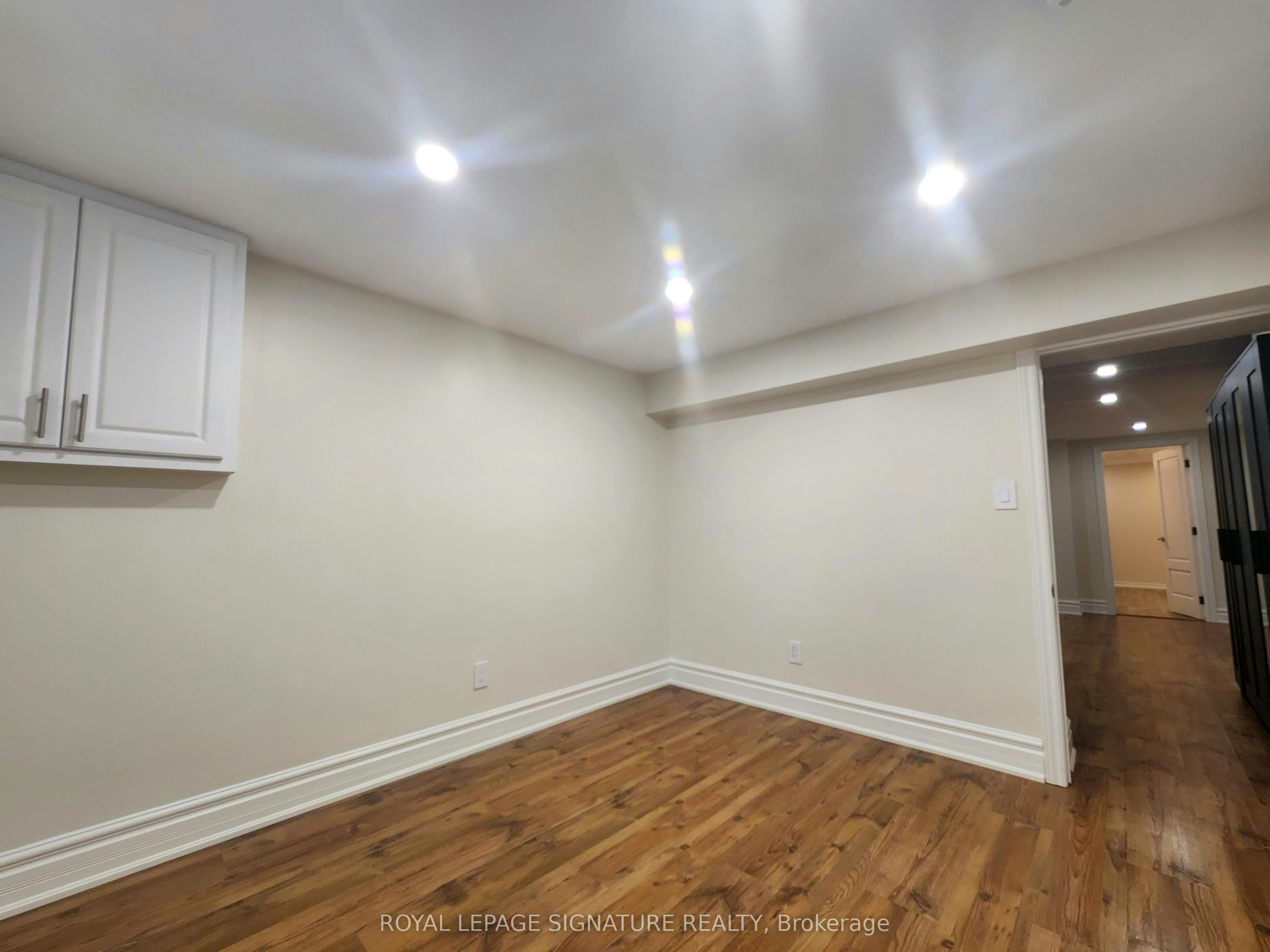 35 Summitcrest Drive, Toronto, ON, M9P 1H1 - 21