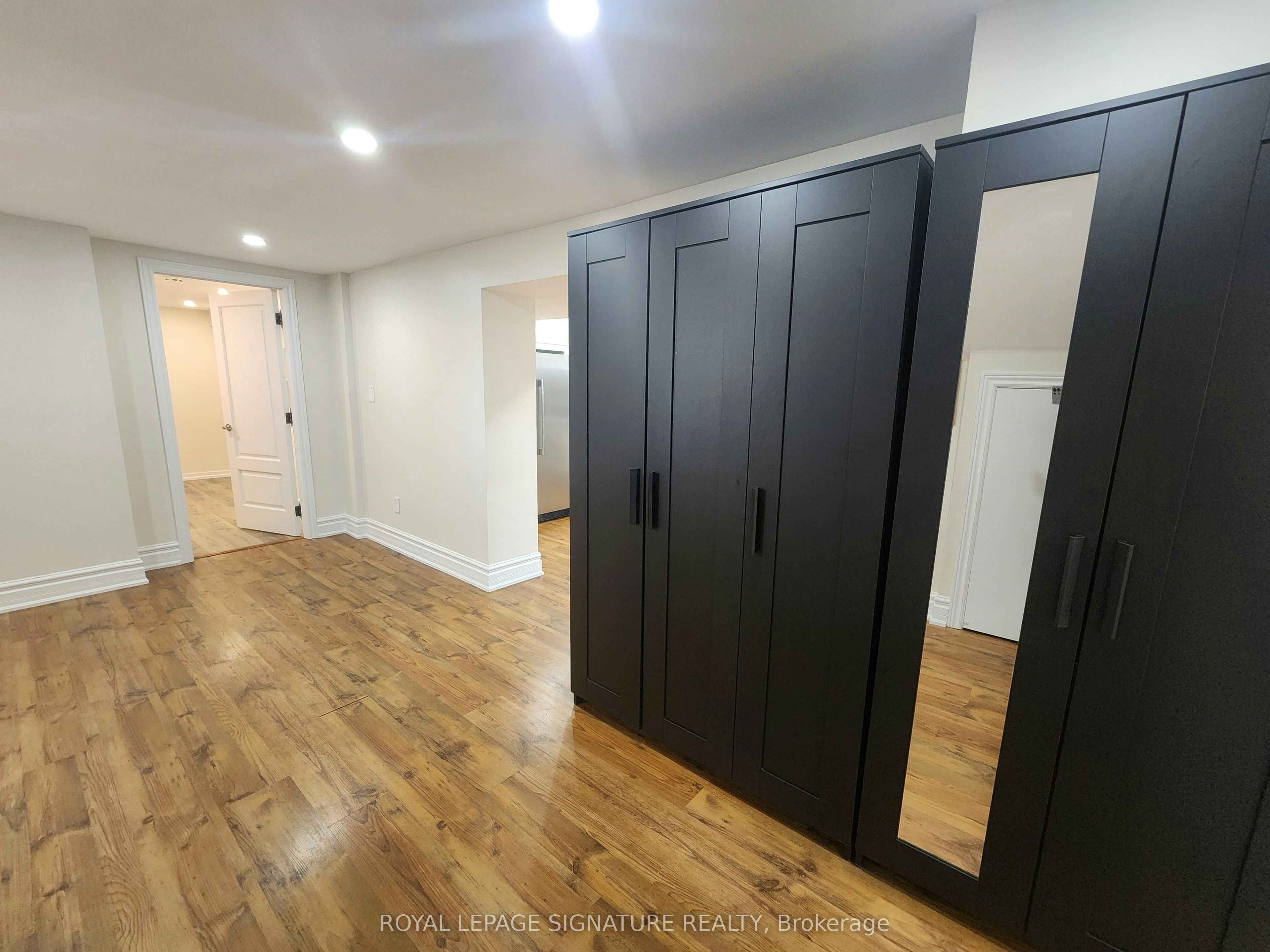 35 Summitcrest Drive, Toronto, ON, M9P 1H1 - 22