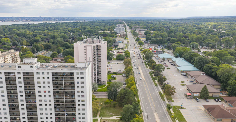 1608-975 Warwick Court, Burlington, ON, L7T 3Z7 - 29