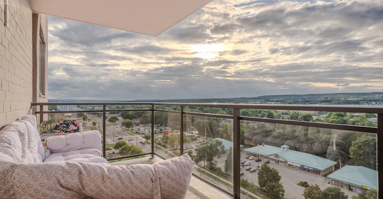 1608-975 Warwick Court, Burlington, ON, L7T 3Z7 - 14