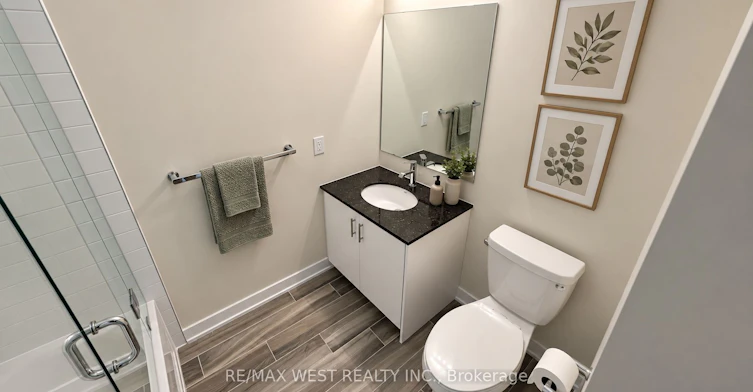 Main Floor-93 Hatherley Road, Toronto, ON, M6E 1W3 - 30