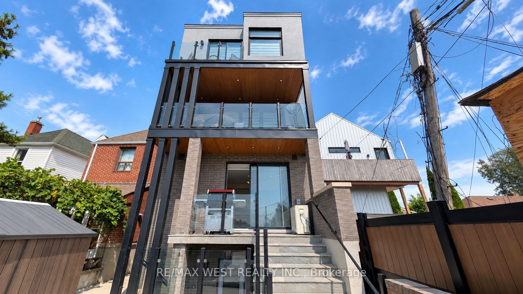 Main Floor-93 Hatherley Road, Toronto, ON, M6E 1W3 - 34