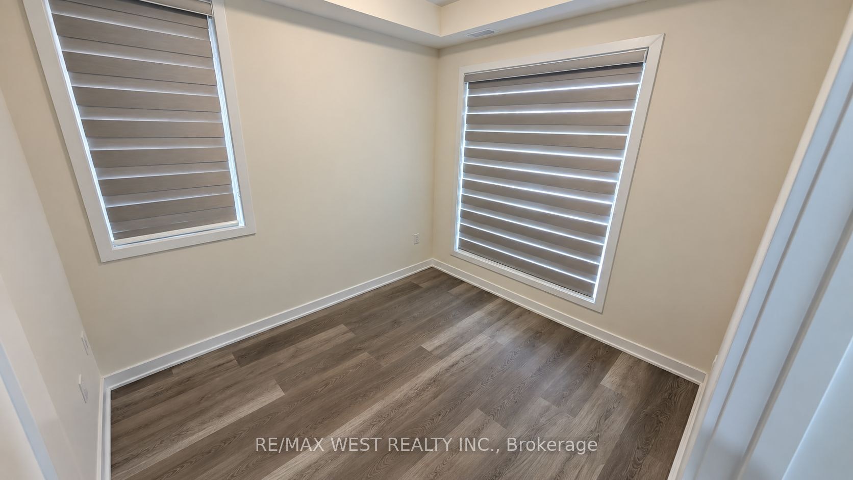 Main Floor-93 Hatherley Road, Toronto, ON, M6E 1W3 - 22