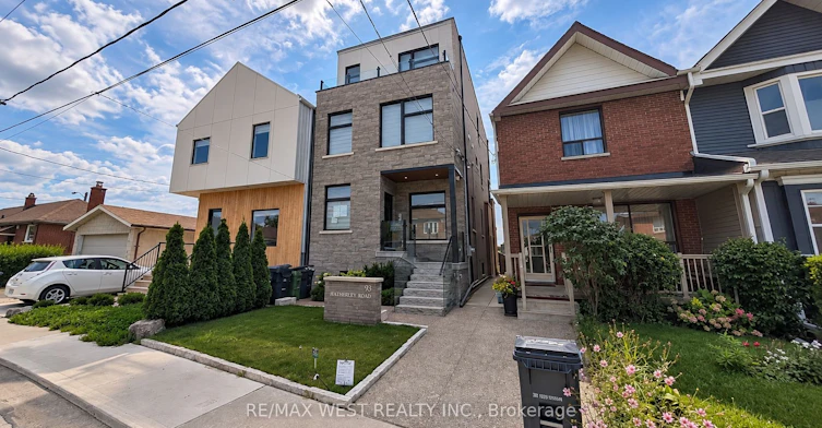 Main Floor-93 Hatherley Road, Toronto, ON, M6E 1W3