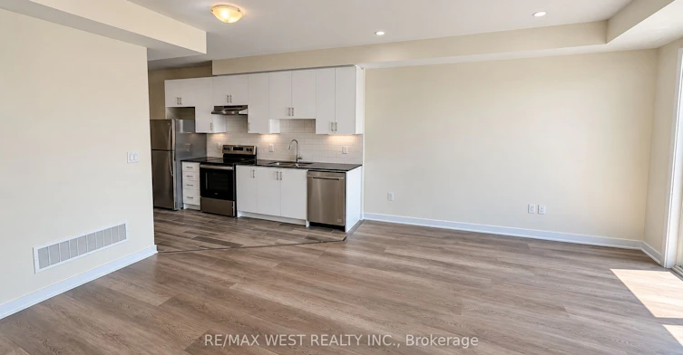 Main Floor-93 Hatherley Road, Toronto, ON, M6E 1W3 - 8