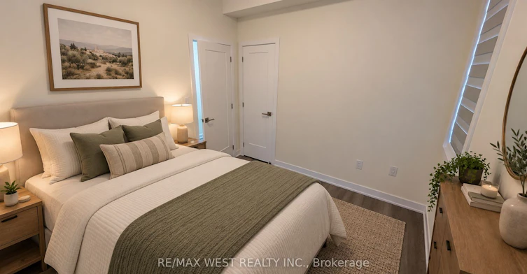 Main Floor-93 Hatherley Road, Toronto, ON, M6E 1W3 - 17