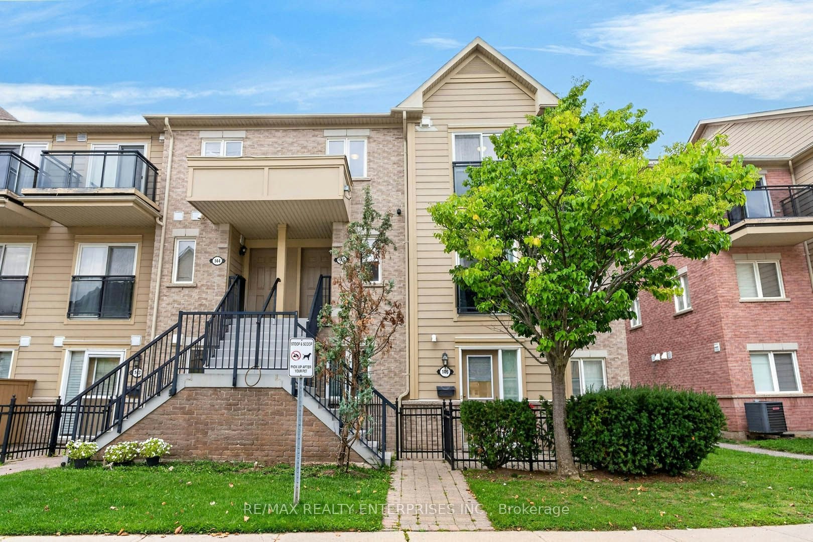 145-4975 Southampton Drive, Mississauga, ON, L5M 8C8