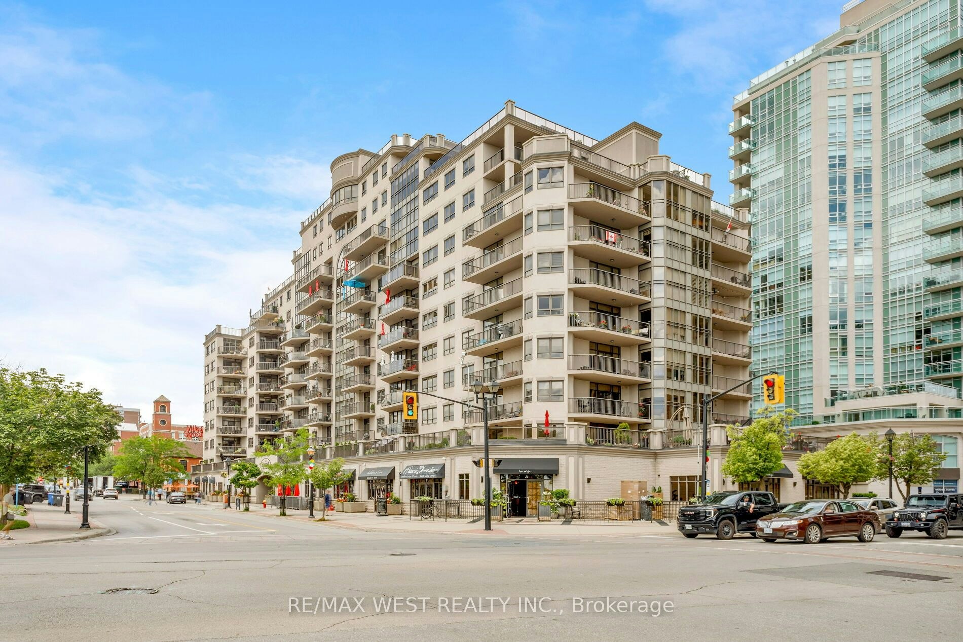 905-399 Elizabeth Street, Burlington, ON, L7R 0A4
