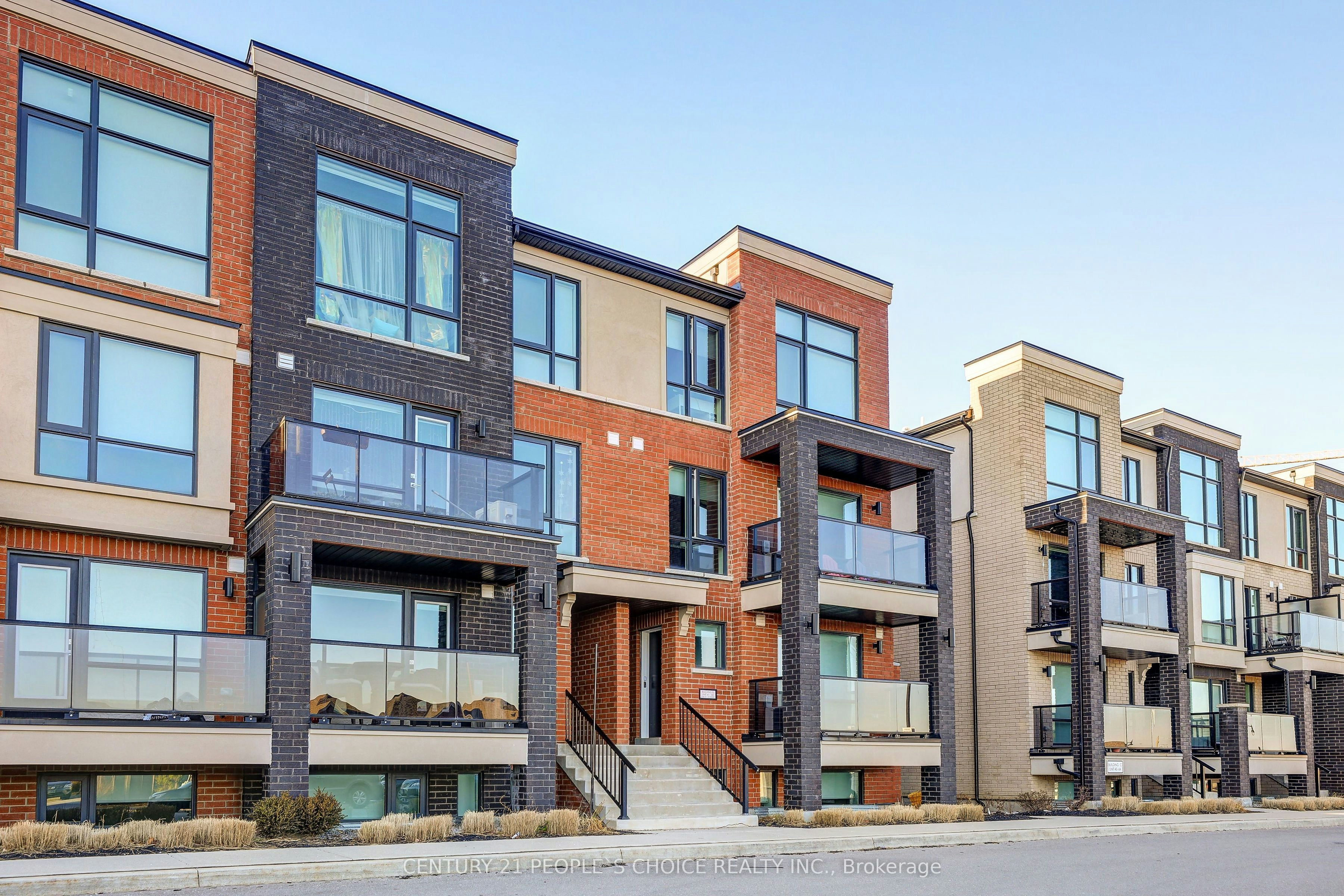 38-100 Dufay Road, Brampton, ON, L7A 4A2