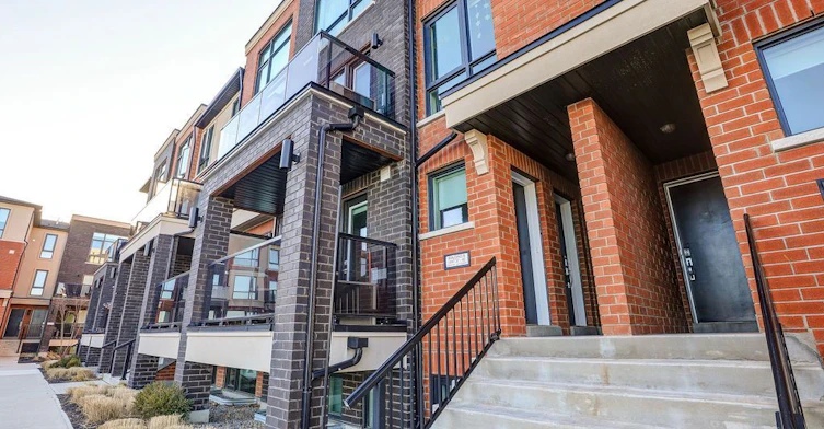38-100 Dufay Road, Brampton, ON, L7A 4A2 - 2