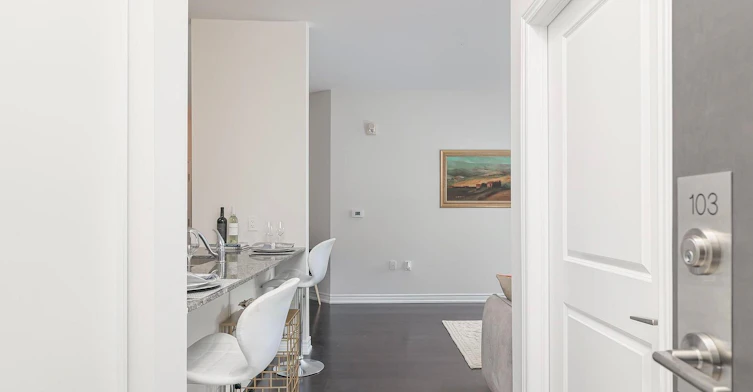 103-2393 Bronte Road, Oakville, ON, L6M 1P5 - 2