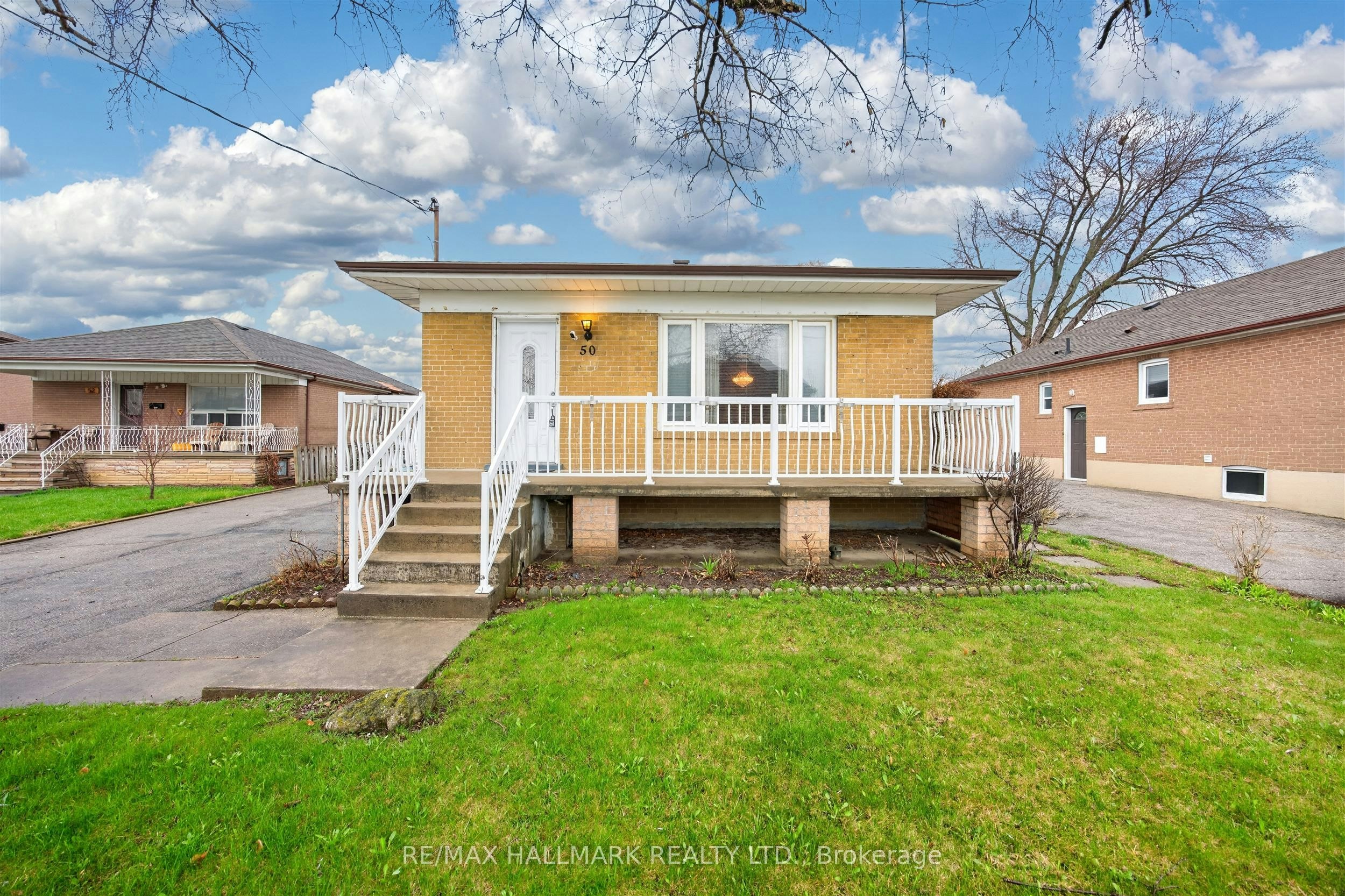 50 Dorking Crescent, Toronto, ON, M3M 2B6