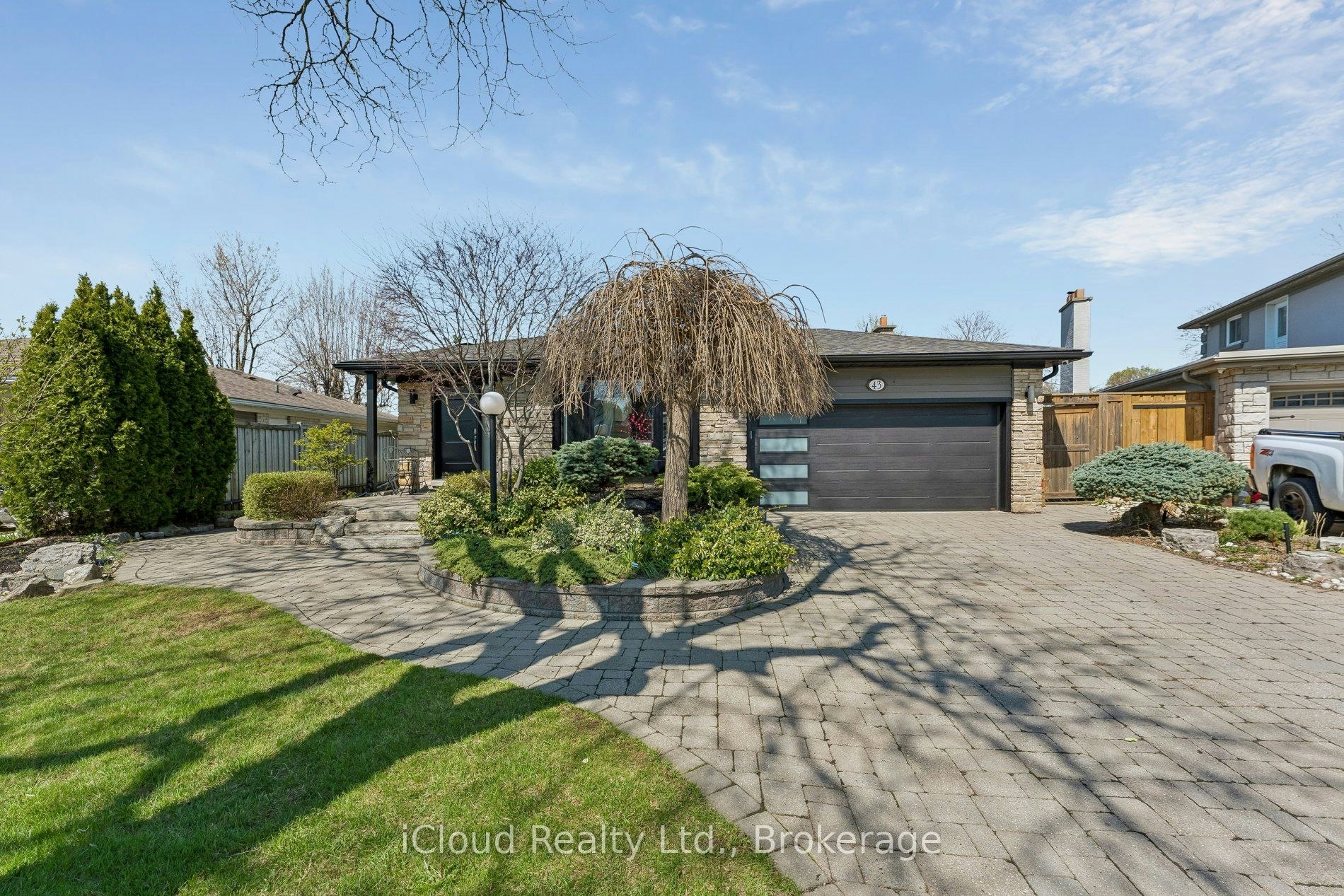 43 Ferndale Crescent, Brampton, ON, L6W 1G1