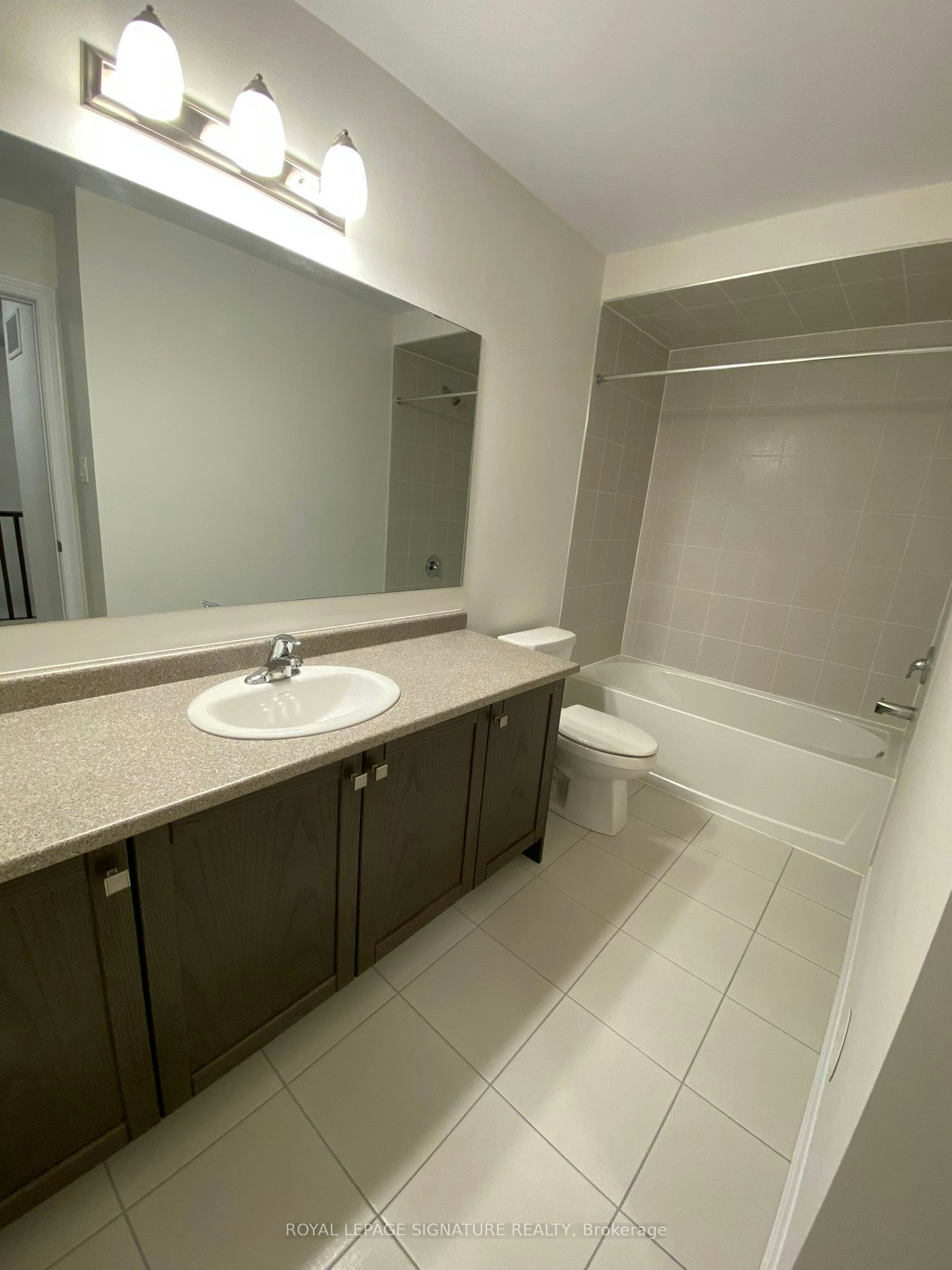 29 Petch Avenue, Caledon, ON, L7C 4J6 - 32