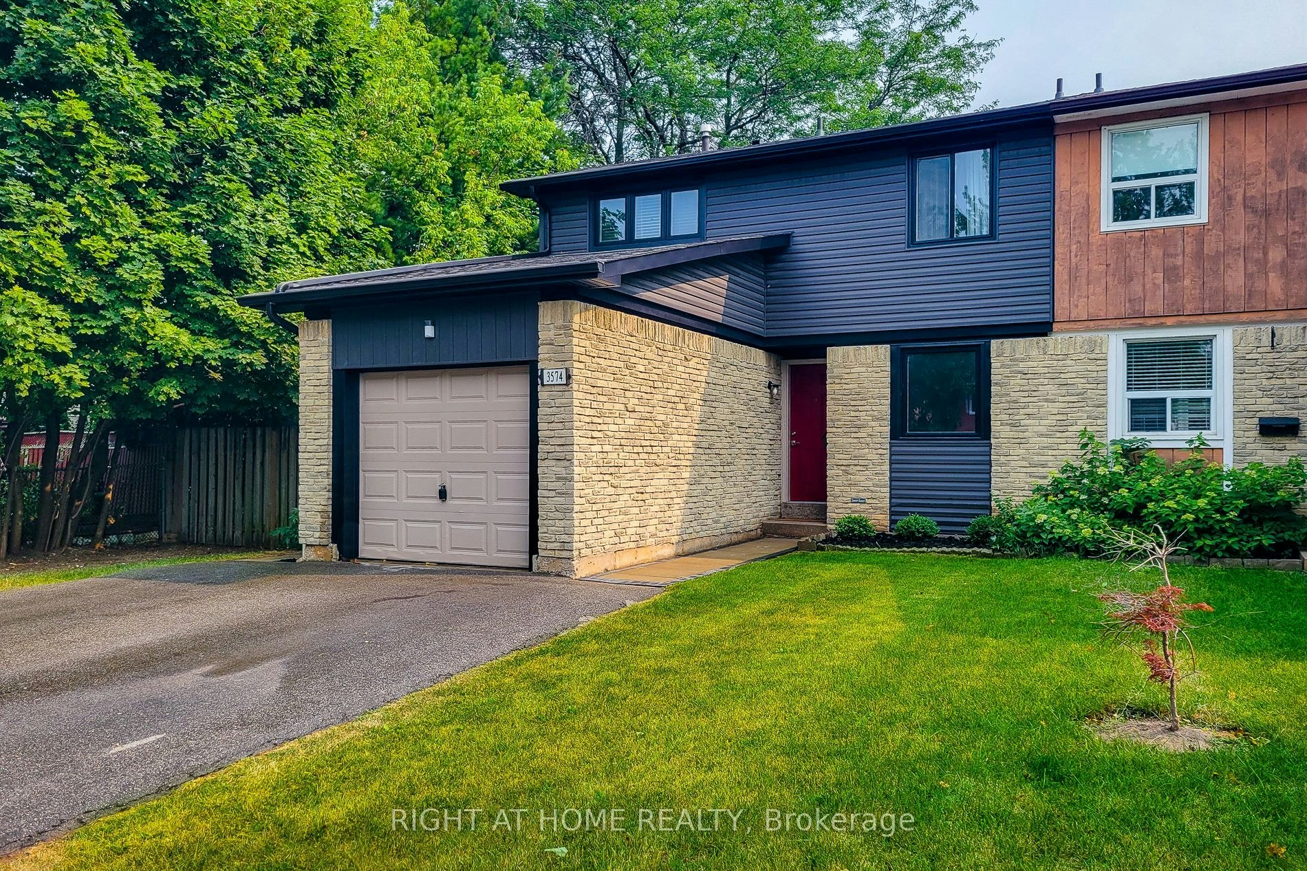 3574 Autumnleaf Crescent, Mississauga, ON, L5L 1K5