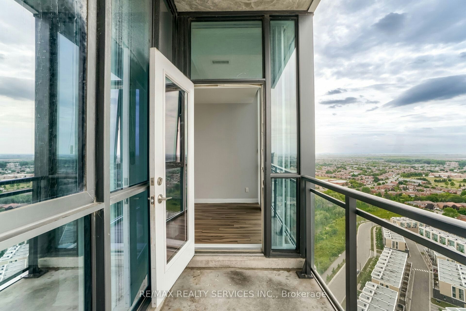 2506-75 Eglinton Avenue W, Mississauga, ON, L5R 0E4 - 29
