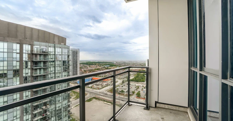 2506-75 Eglinton Avenue W, Mississauga, ON, L5R 0E4 - 28
