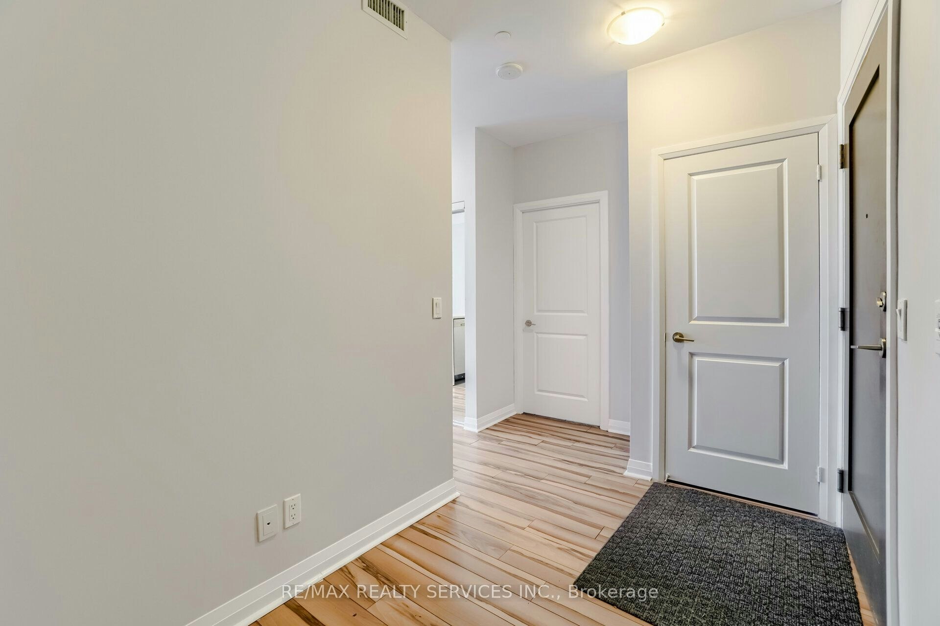 2506-75 Eglinton Avenue W, Mississauga, ON, L5R 0E4 - 26