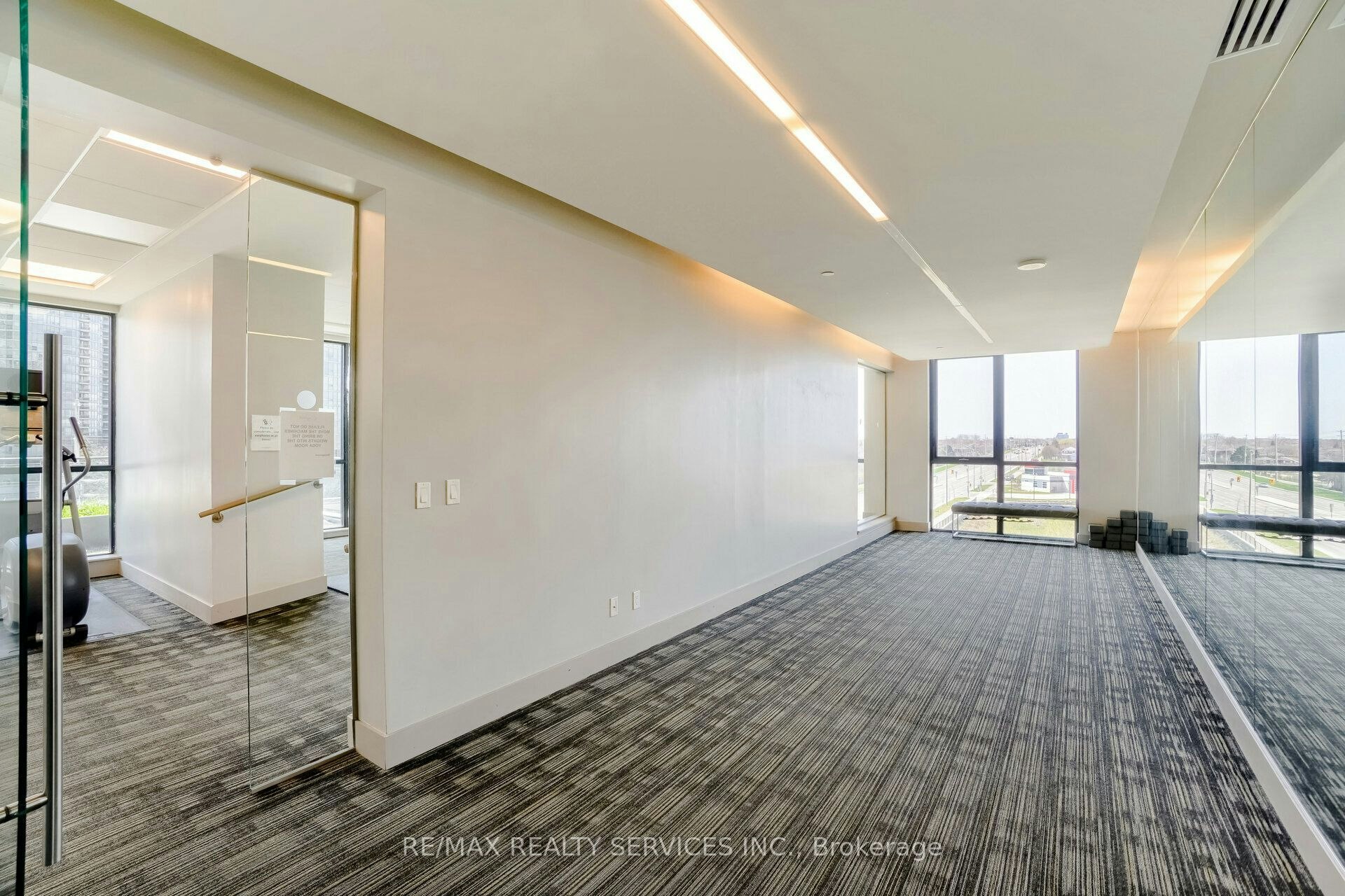 2506-75 Eglinton Avenue W, Mississauga, ON, L5R 0E4 - 30