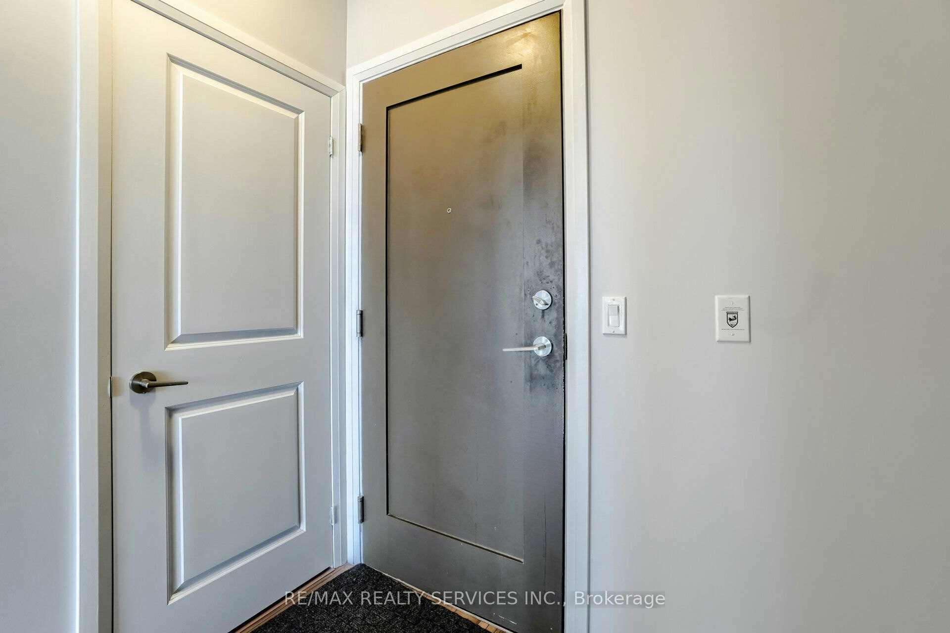 2506-75 Eglinton Avenue W, Mississauga, ON, L5R 0E4 - 8