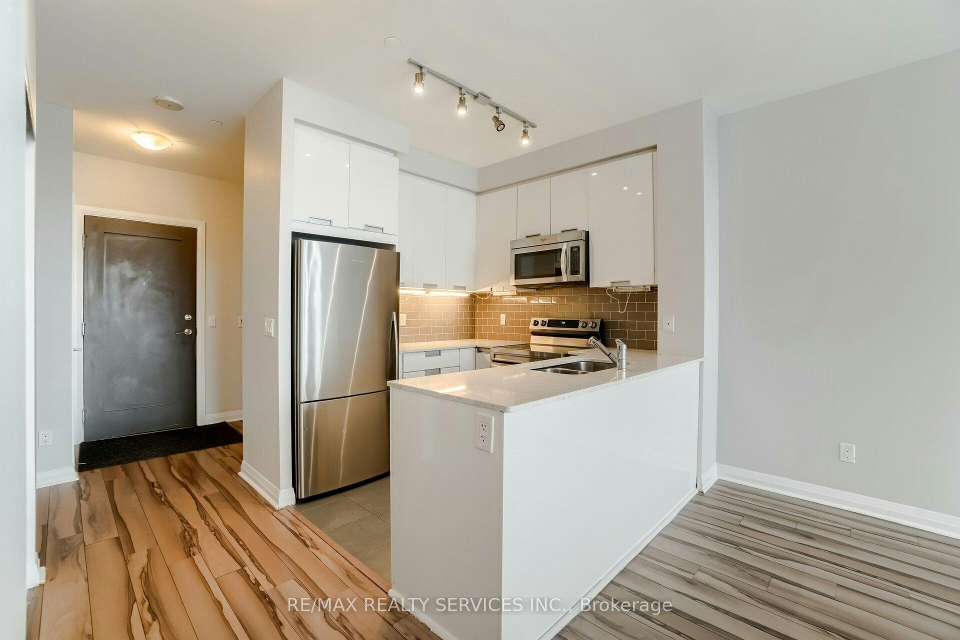 2506-75 Eglinton Avenue W, Mississauga, ON, L5R 0E4 - 11